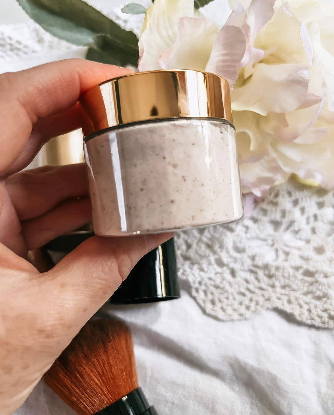 non aerosol dry shampoo for all hair colors non toxic